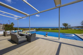 You and Your Family will love this Seafront Villa, Protaras Villa 1540
